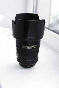 Об'єктив Nikon AF-S 17-55mm f/2.8G ED