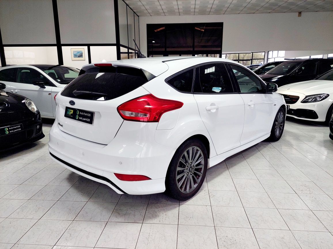 Ford Focus 1.5 Tdci ST-LINE