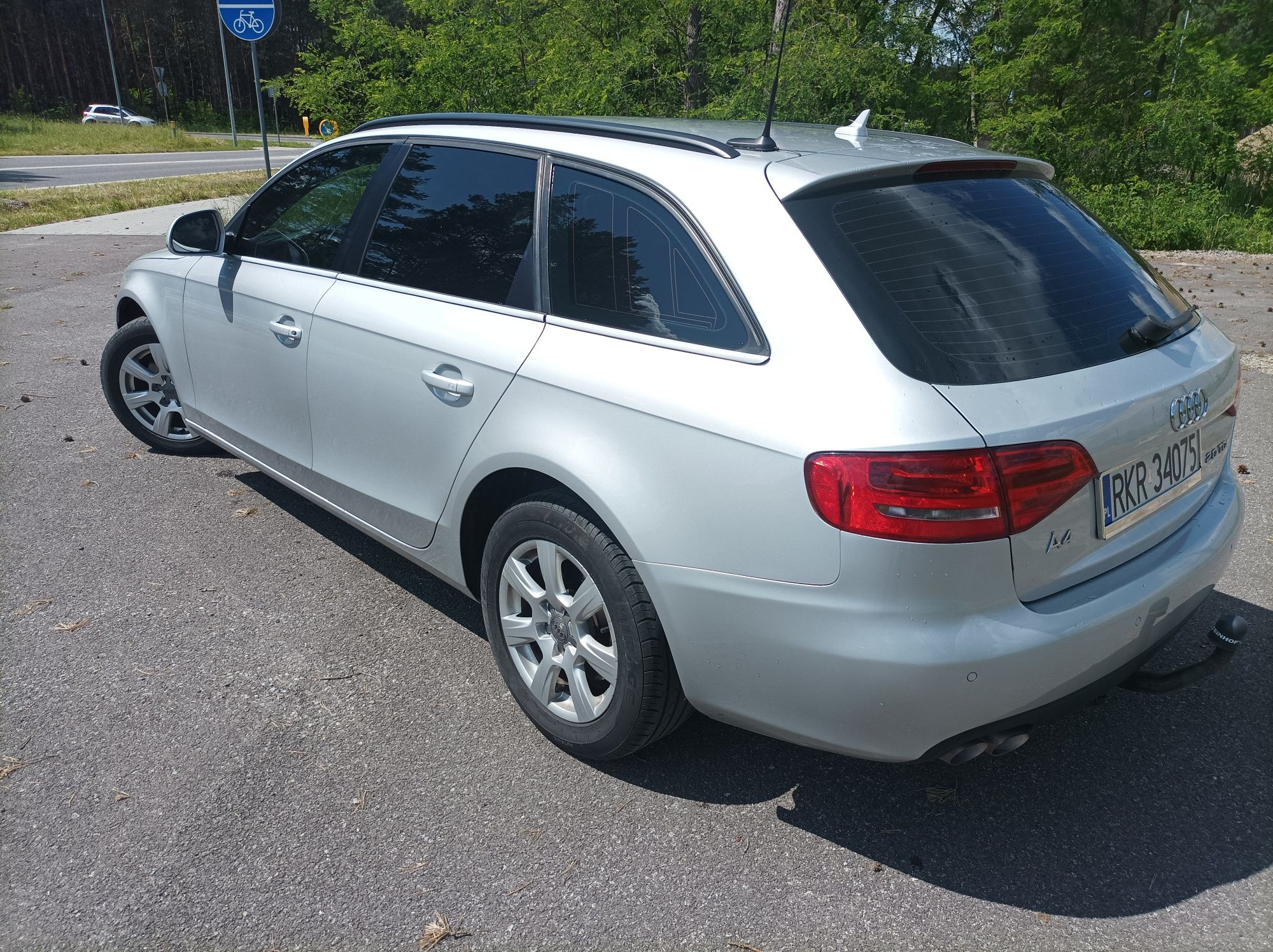 Zadbane Audi A4B8
