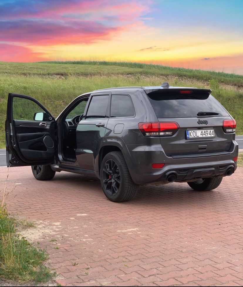 Jeep Grand Cherokee SRT 6.4 Hemi