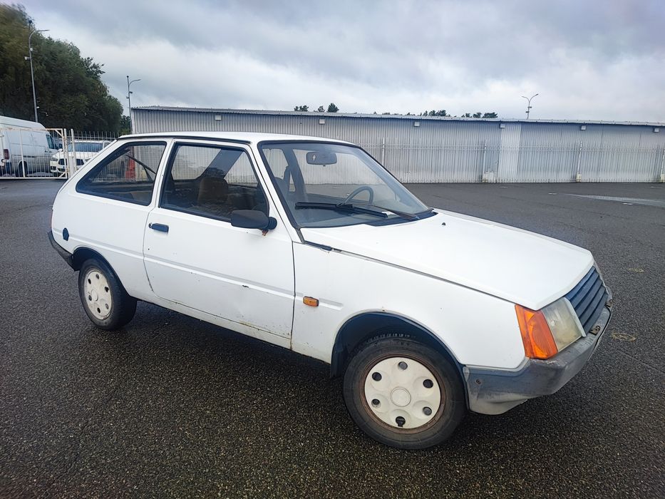 Продам Таврию Нова не крашенный