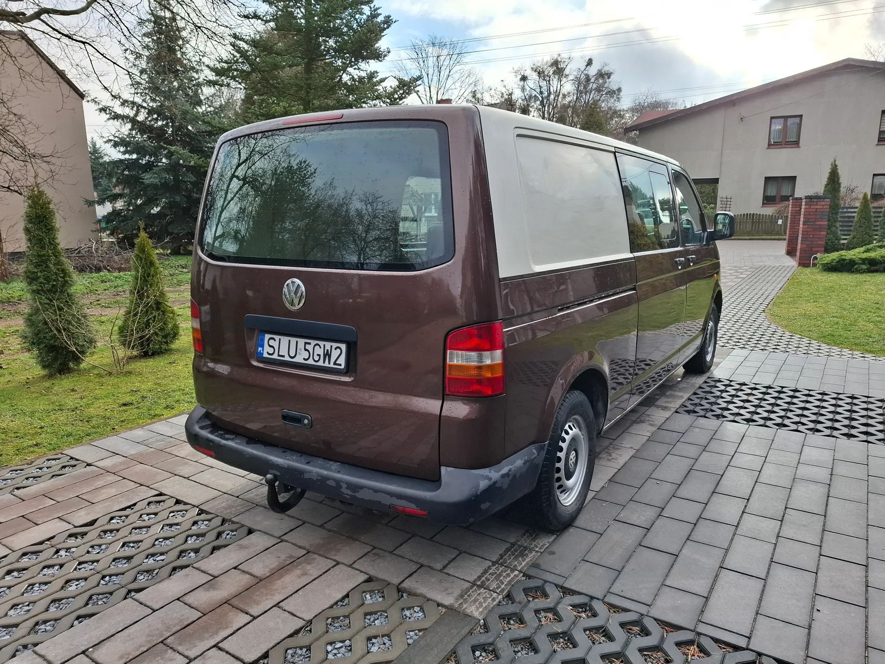 Volkswagen Transporter VW Transporter T5 2003r. 2.5 TDI 6os. VAT1