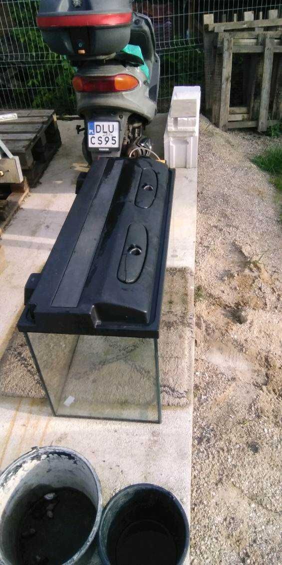AKWARIUM 200L 100x50x40 8mm z pokrywą i filtrem zewnętrznym