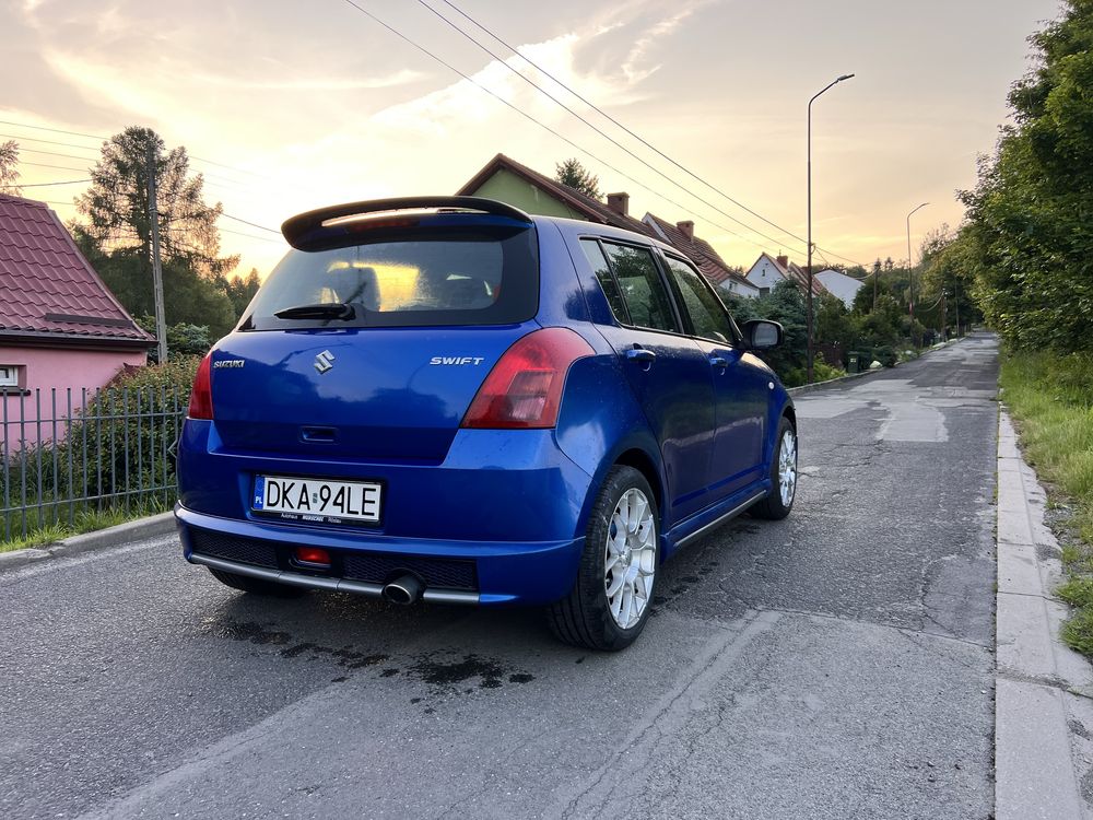 Suzuki Swift 1.3 Klima Elektryka Sprawny Felgi Momo