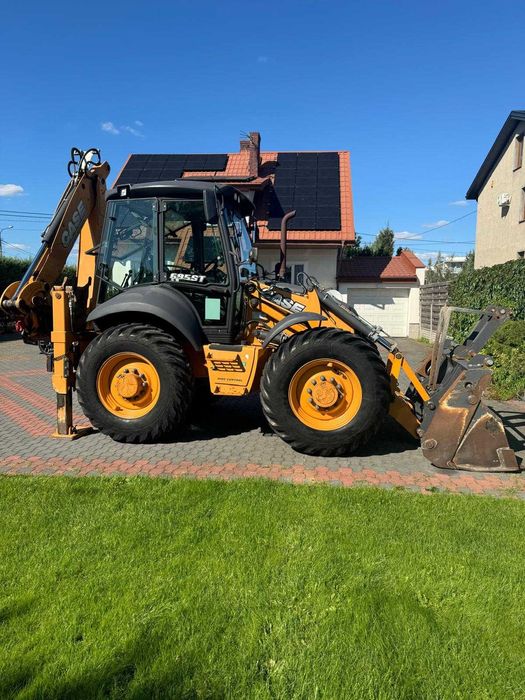 Koparko-Ładowarka 695 ST