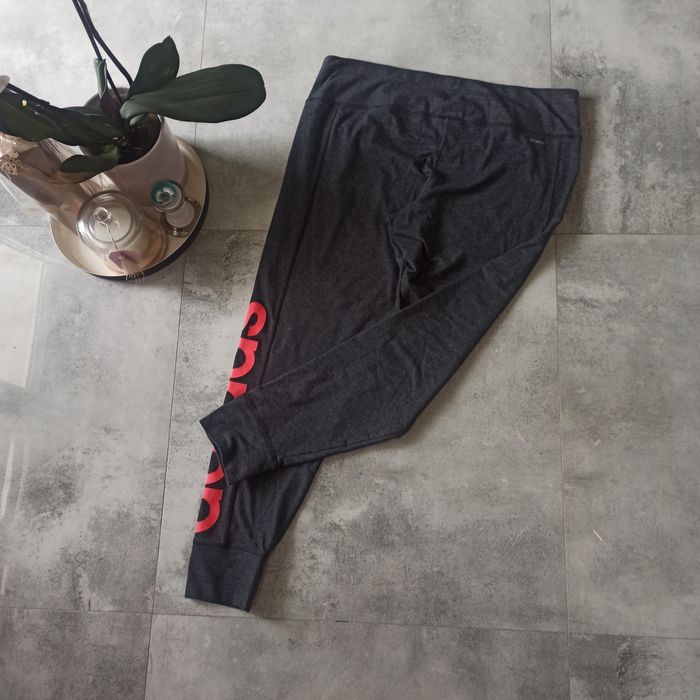 Spodnie damskie Legginsy Adidas Performance  climalite bawełniane