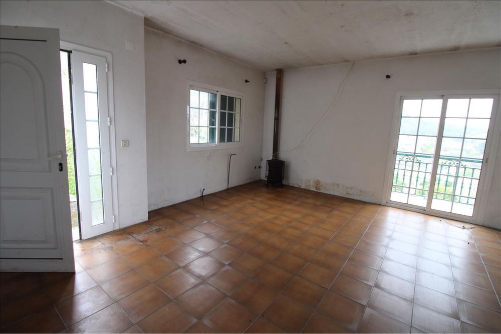 Metade Casa em Melgaço para venda