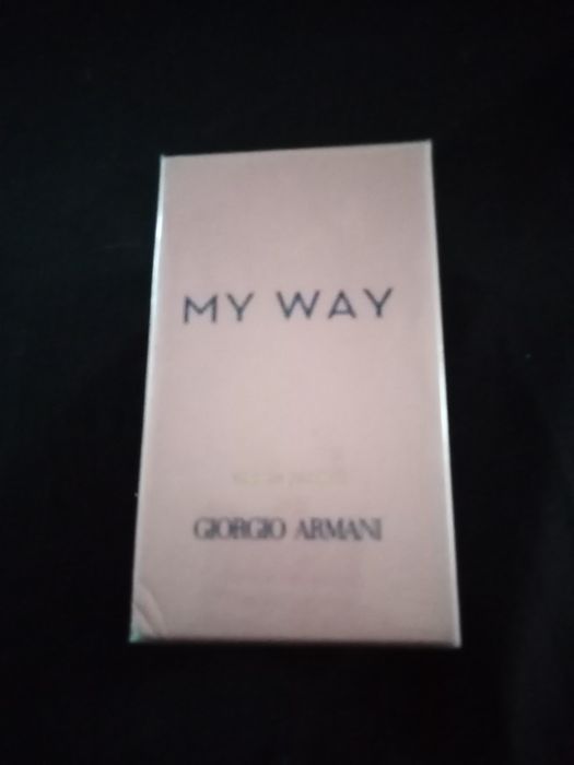 Sprzedam nowy perfum damski