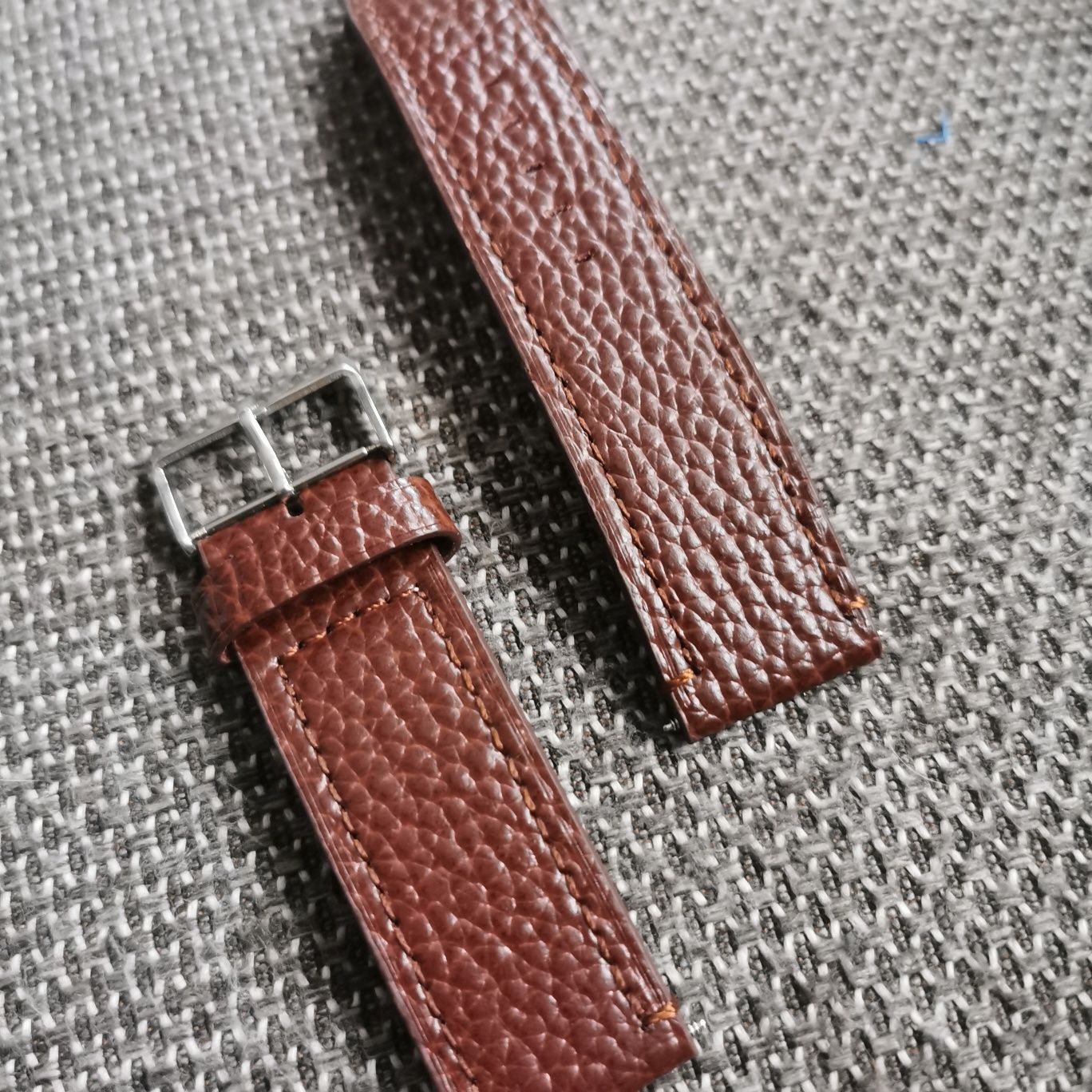 Pasek do zegarka, piękny koniakowy kolor, 24mm.