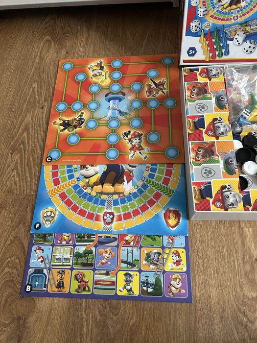 Trefl Psi Patrol 30 gier planszowych