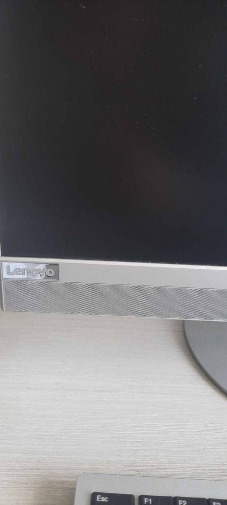 Computador lenovo com rato incluido