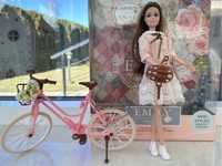 Лялька як Барбі з велосипедом шарнірна Emily