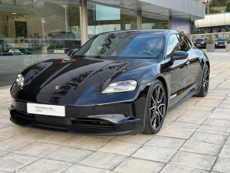 Porsche Taycan Sport Turismo Standard