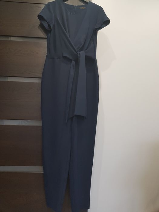 Kombinezon granatowy Reserved 36, nowoczesny, elegancki, jak nowy