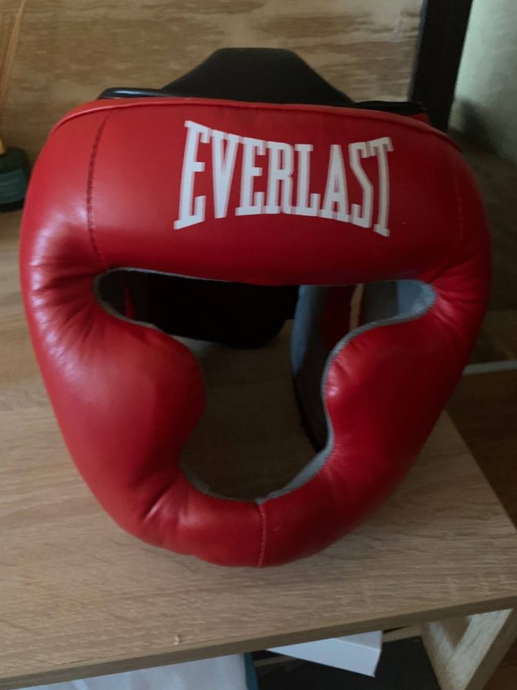 Шолом для бойових мистецтв Everlast