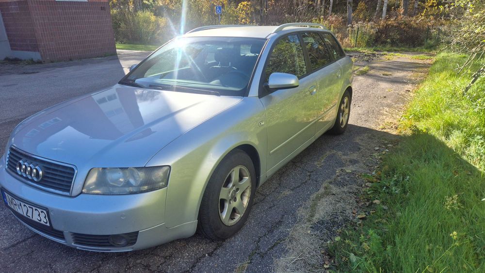 Samochód Audi A4 B6 2004r.  1.9 TDI