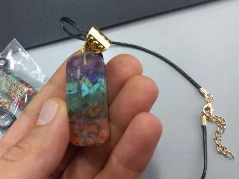 Gerador de energia Chakra Reiki - Pirâmide de Orgone