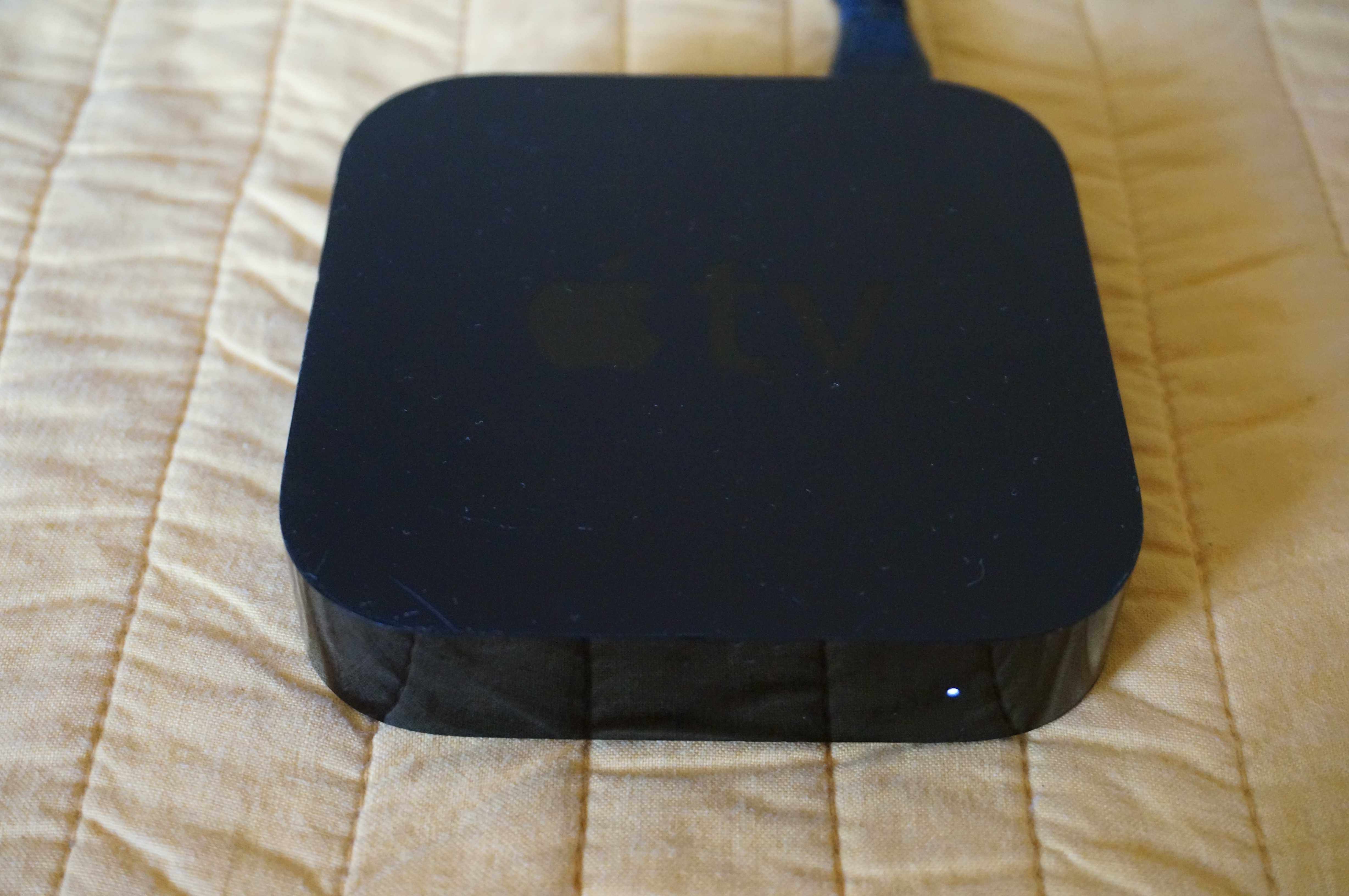 Apple TV modelo A1469  3rd generation com comando