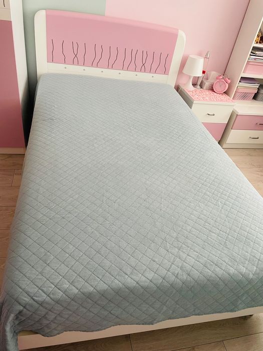 Komplet mebli dla dziewczynki