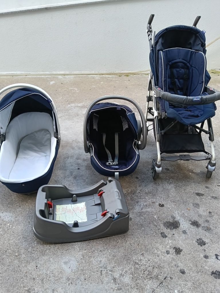 Carrinho de bebê,com alcofa+ovo com o encaixe da cadeira para o carro