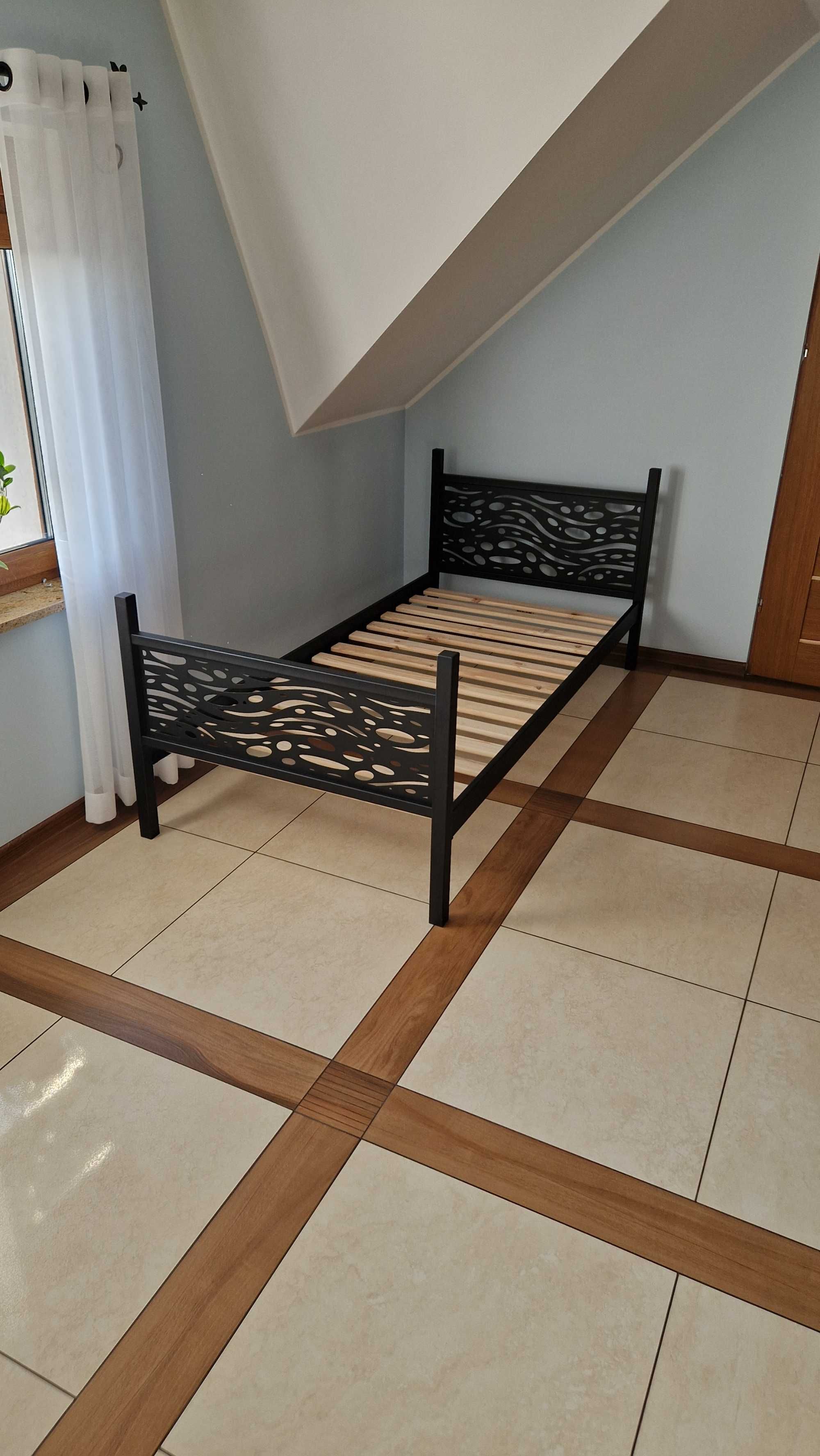 Łóżko LOFT Modułowe matalowe