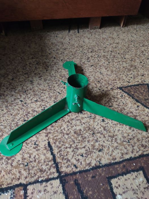 Подставка для елки