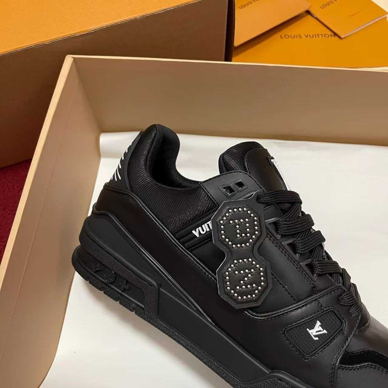 Tênis LOUIS VUITTON x Nigo Trainer - personalização de tamanho