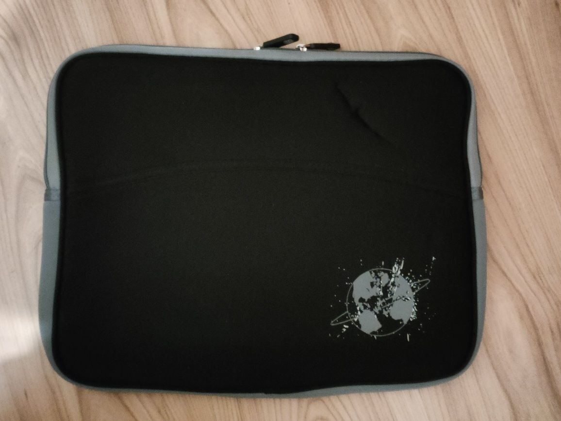 Torba Etui neoprenowe pokrowiec sleeve rękaw na laptopa