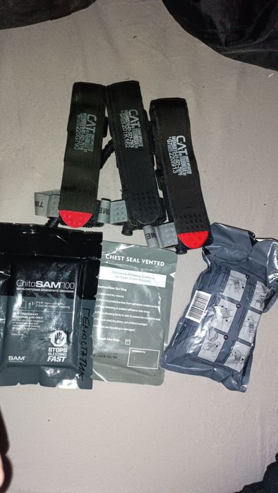 Целокс та оклюзіцні наліпки.