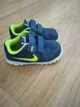 Buty adidasy nike rozmiar 25