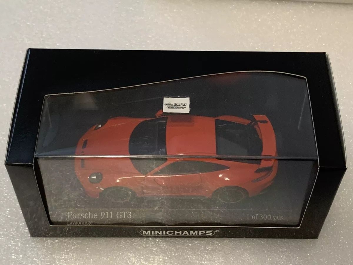 Minichamps 1:43 porsche 911 (992) GT3 ano 2020