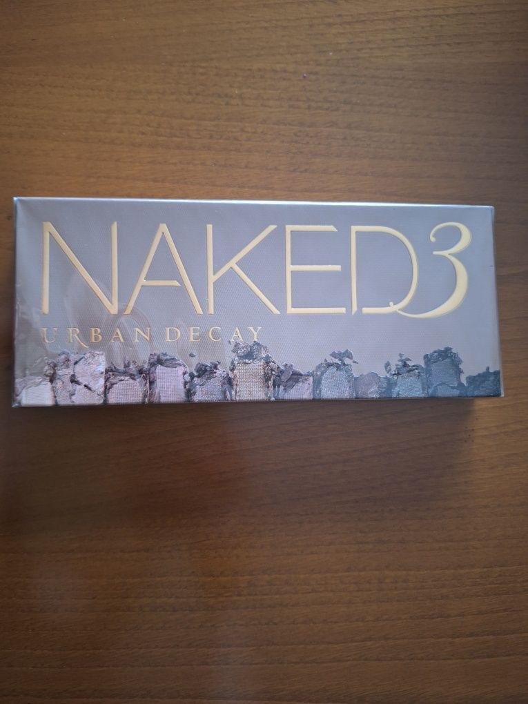 Palete de sombras Naked 3 Urban Decay. NOVO.