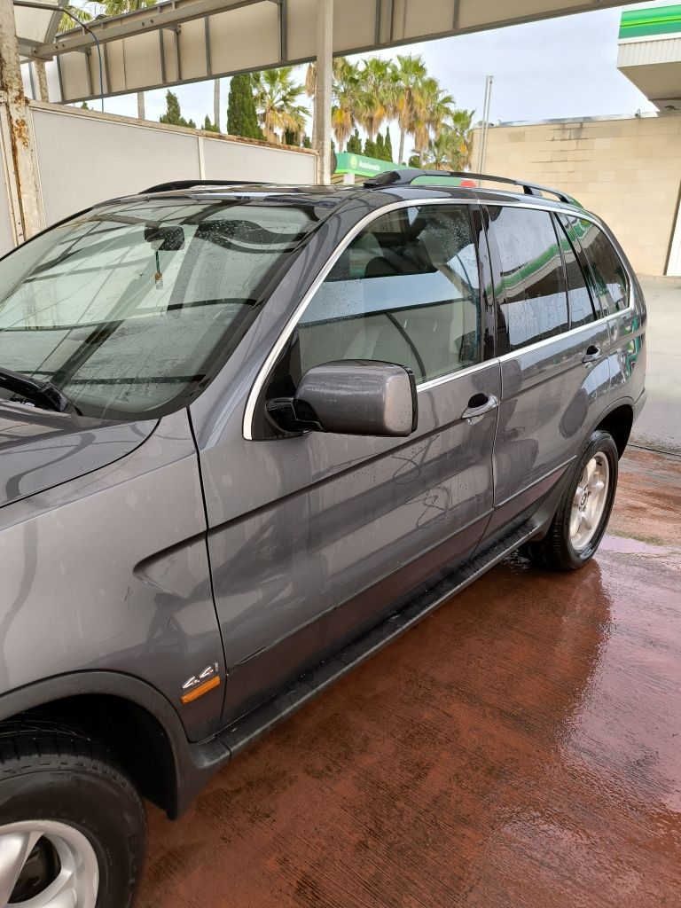 BMW X5 4.4L V8 de 2000