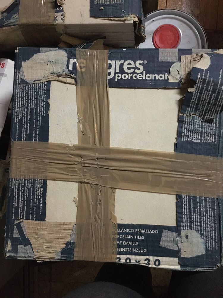 Azulejos cremes.
