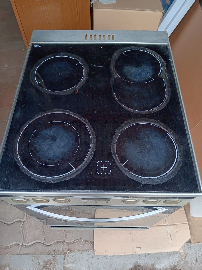 Kuchenka elektryczna Amica