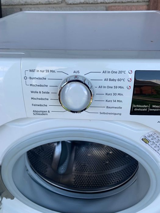 Продам прально сушильну машину HOOVER