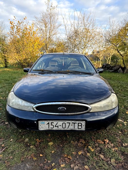Ford Mondeo 1997 1.8 бензин