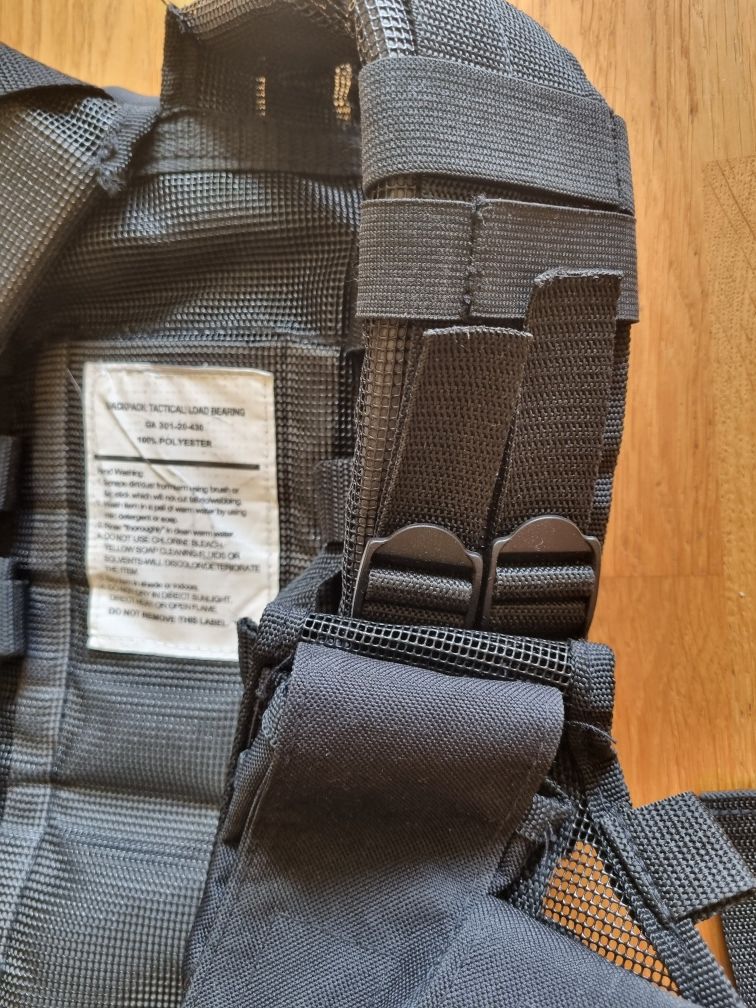 Kamizelka taktyczna Backpack