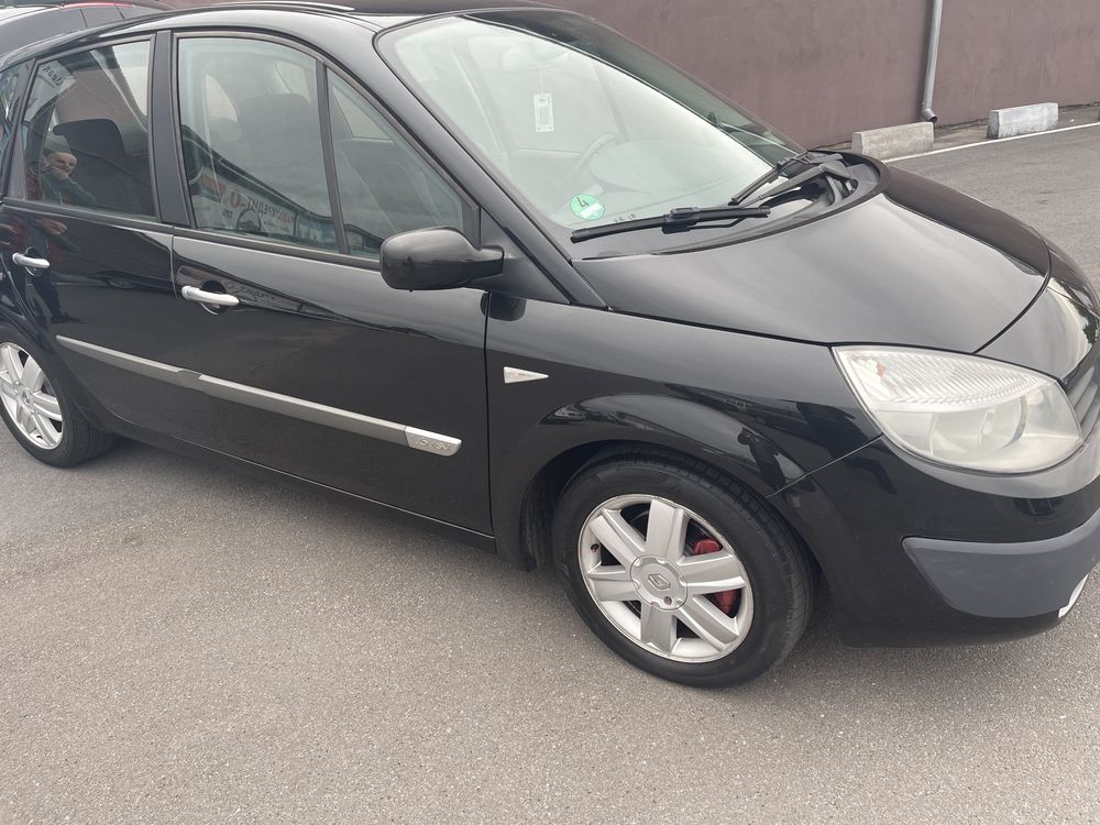 Renault scenic 1.6 16v только пригнанная