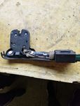 Zamek tylnej klapy Audi TT8N 8N0.827.505.E