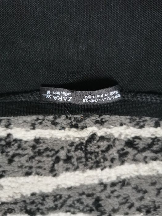 Sweterek czarny błyszczący Zara 100% wiskoza