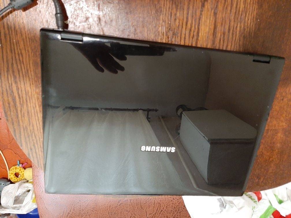 Ноутбук Samsung R60+