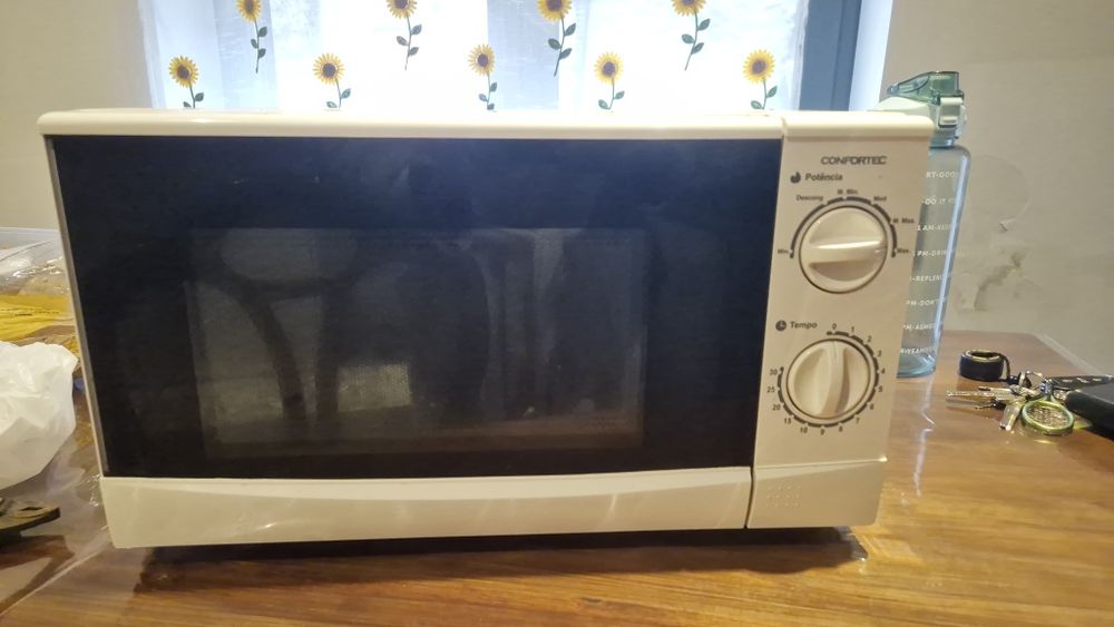 Microondas Confortec