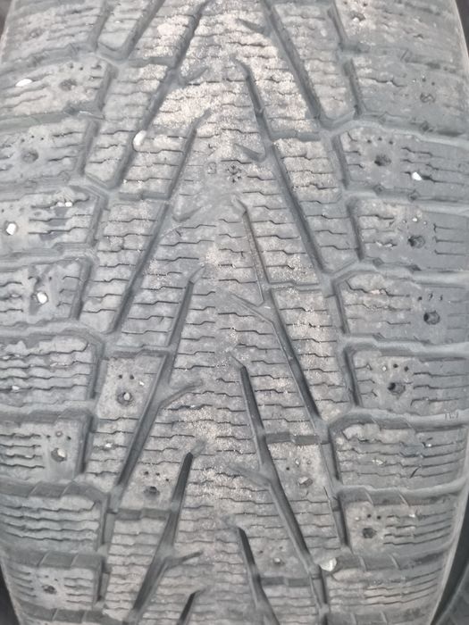 Nokian 255/65R17