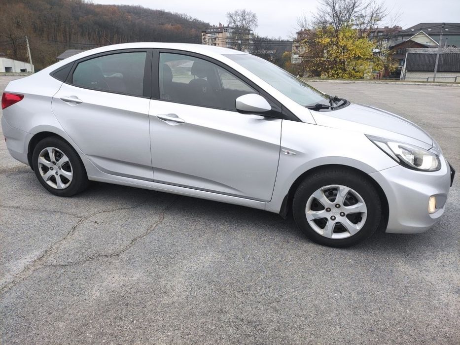 Хюндай Акцент рідний пробіг!