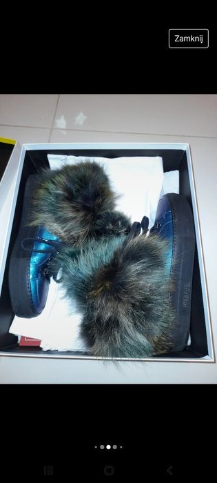 sneakersy Iceberg z futrem z jenota