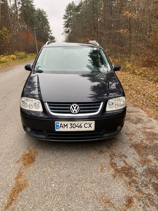 Volkswagen Tauran 2004p