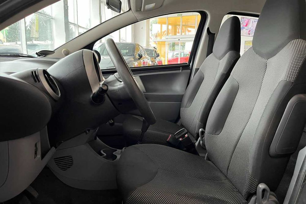 Toyota Aygo 2011 року