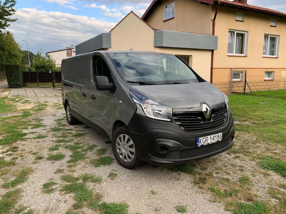 Renault TRAFIC  Renault Trafic LONG, stan bdb, niski przebieg