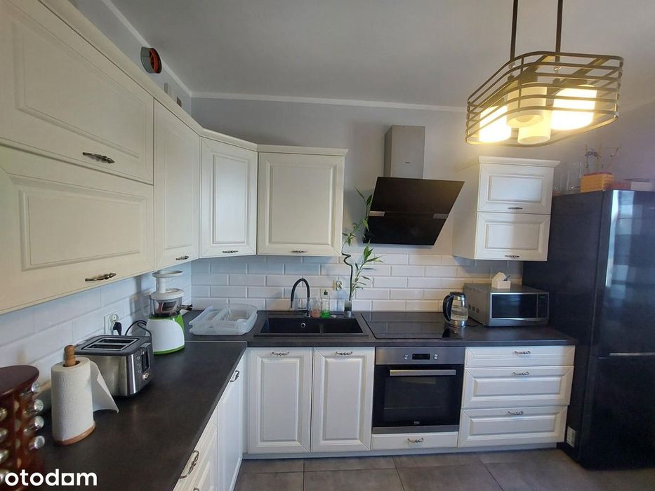 Atrakcyjne, 2 pok. z osobną kuchnią i tarasem w apartamentowcu